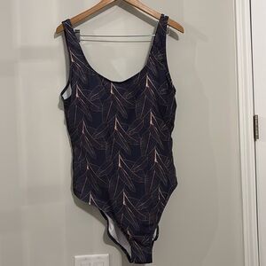 Nicole Miller Studio Leaf Print Scoop Back Swimsuit Sz 3X NWT